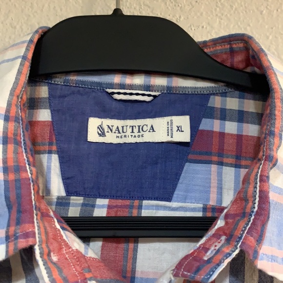 Button down Nautica shirt - Picture 2 of 2